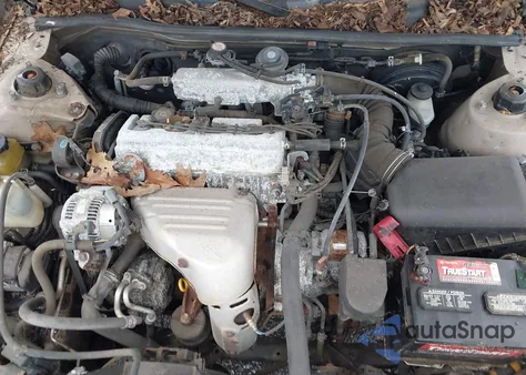 2001 Toyota Camry Le from USA, damaged, VIN 4T1BG22K81U796422